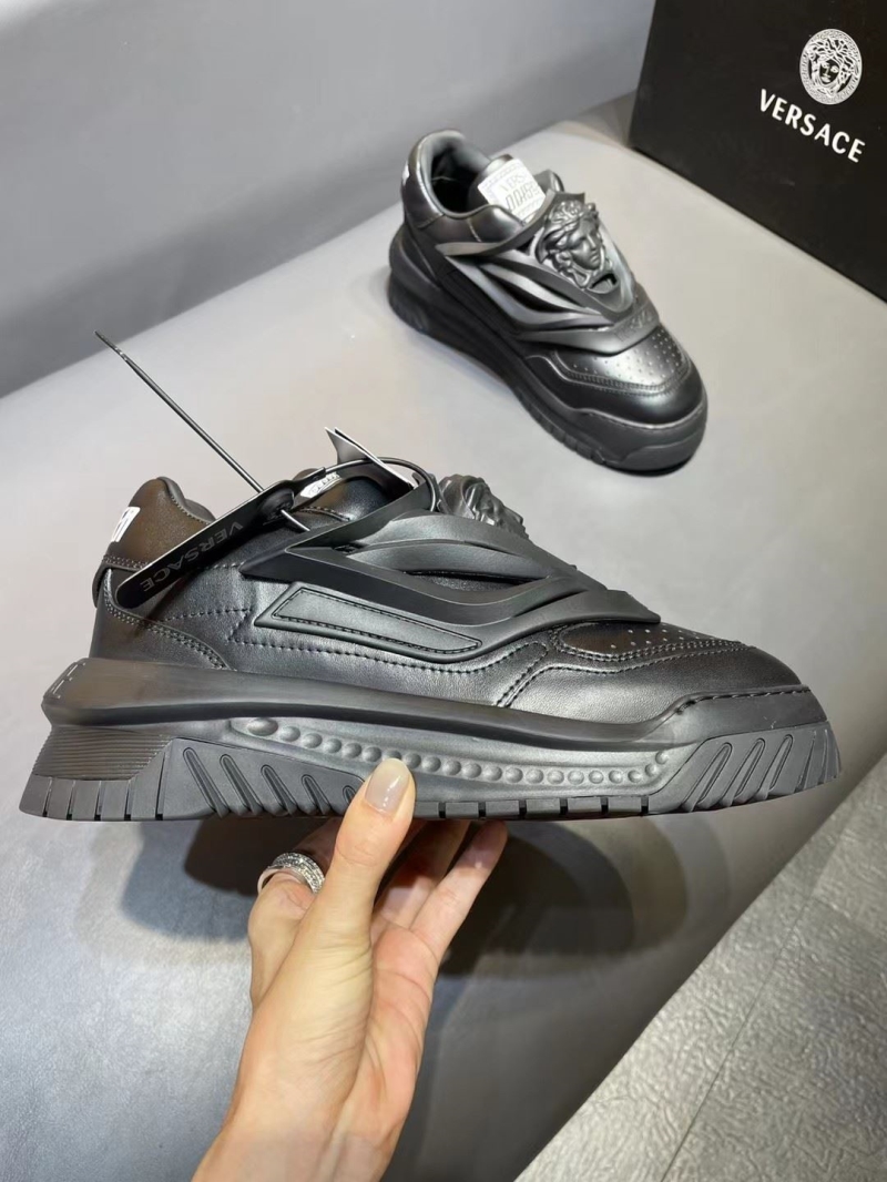 Givenchy Sneakers